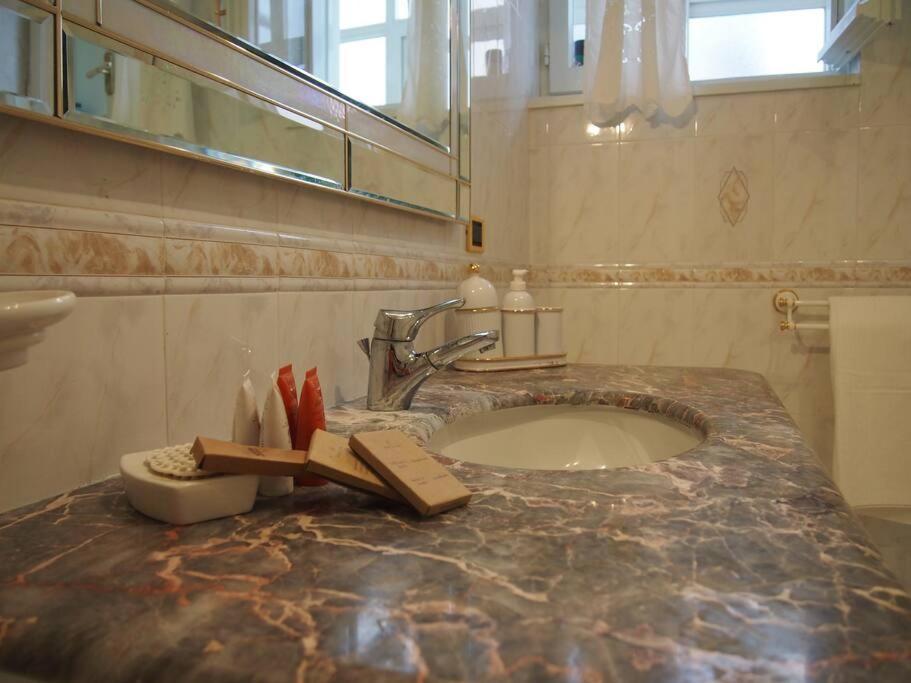 House Mentina * Minori